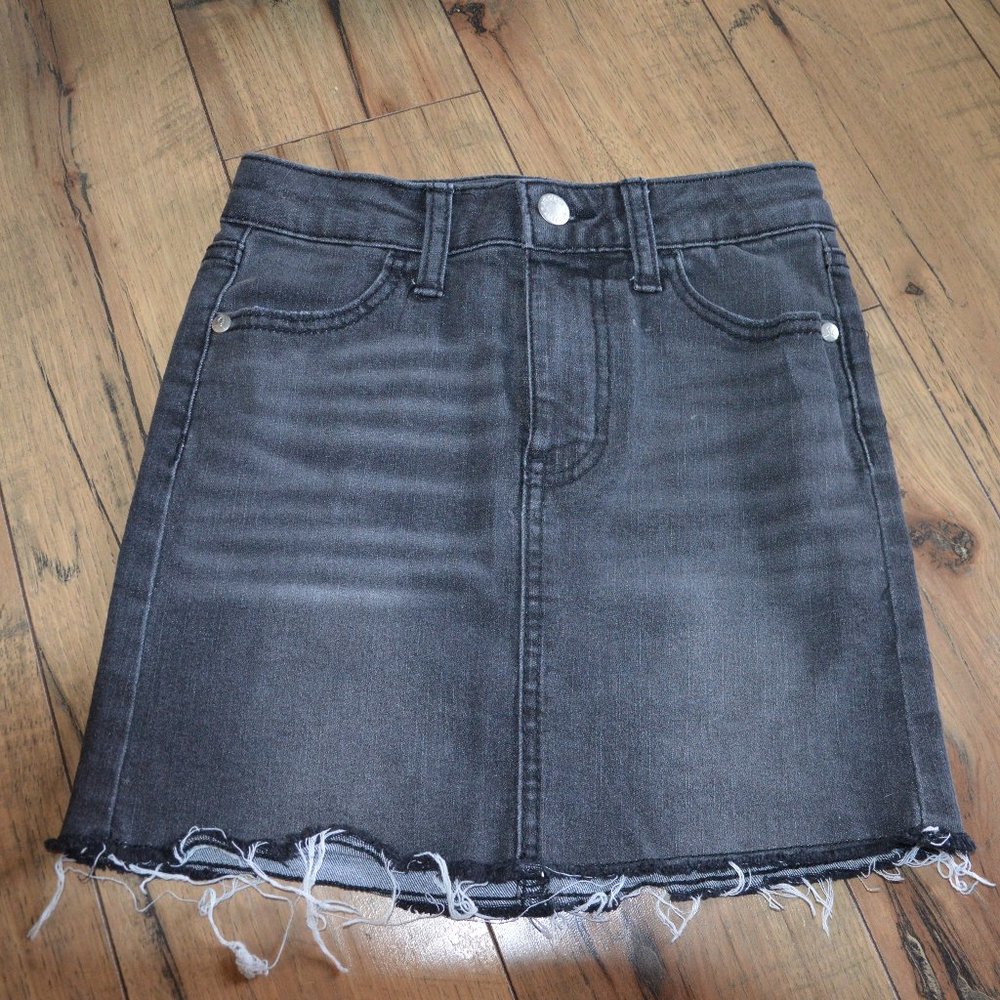 Art Class Black denim skirt size M